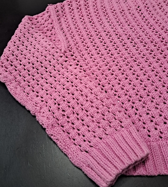 Pretty In Pink Pandemonium Cropped Girl's Sweater Size M (10-12) - Picture 5 of 10